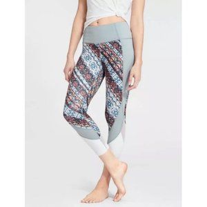 Athleta Nomad Salutation Mesh Capri Leggings